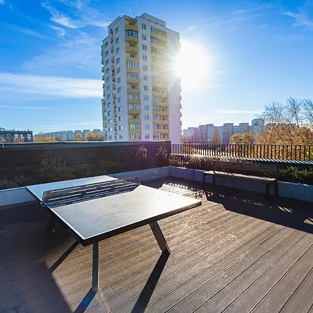 15 Korruse Premium Katusekorter * タリン